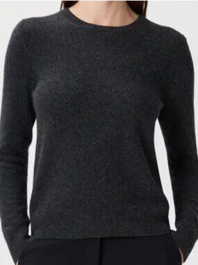 Quince Mongolian Cashmere Crewneck Sweater in Charcoal